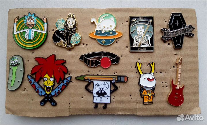 Значки Пины