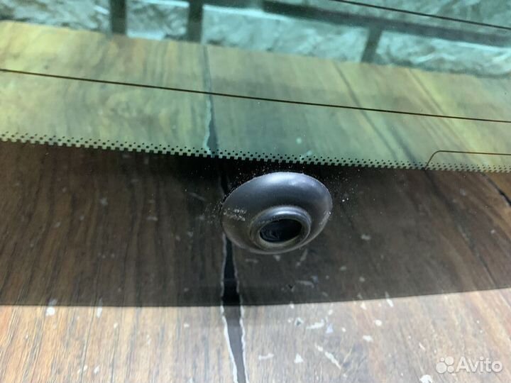 Opel zafira C Стекло двери багажника