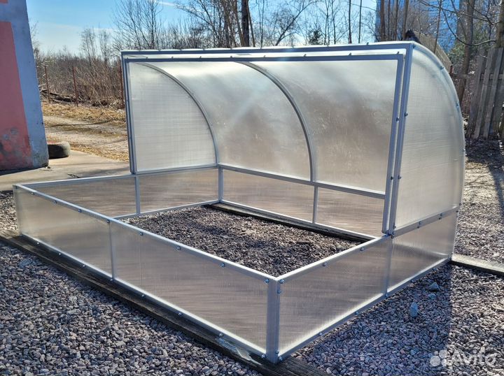 Парник из поликарбоната хлебница, жемчужина