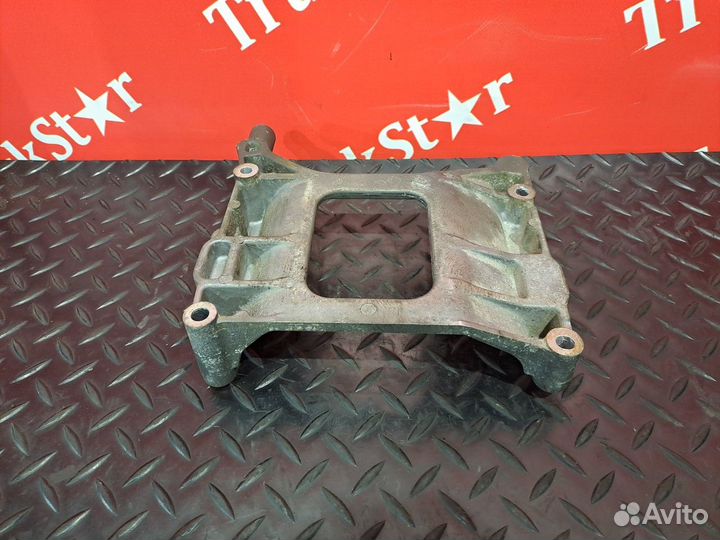 Кронштейн генератора Daf XF106