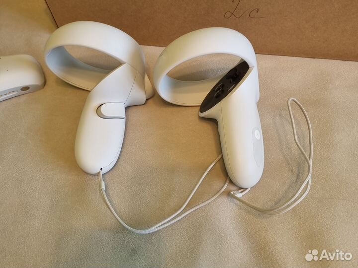 VR шлем Oculus quest 2 128gb+Крепление с акб bobo