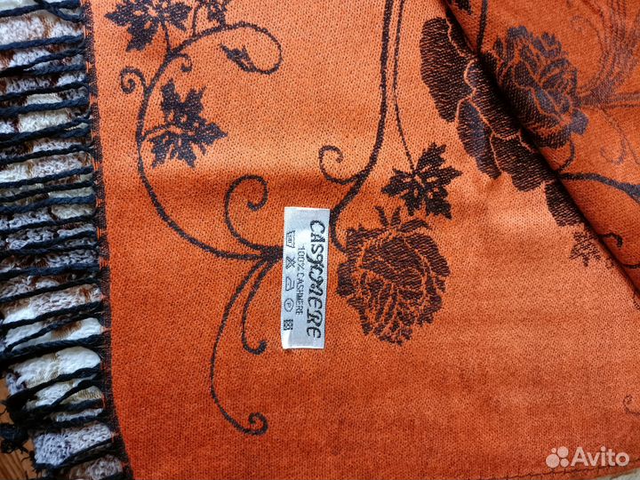 Палантин из кашемира новый