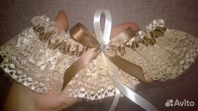 Подвязка новая, ручная работа