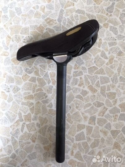 Велосипедное седло