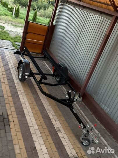 Лодочный прицеп