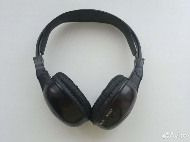 Беспроводные наушники Philips