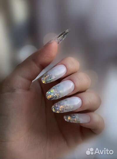 Модель на маникюр и коррекцию гелем