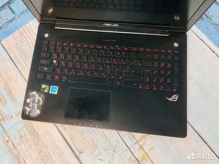 Asus ROG G550JK на i5/GTX 850M/RAM 8GB/HDD