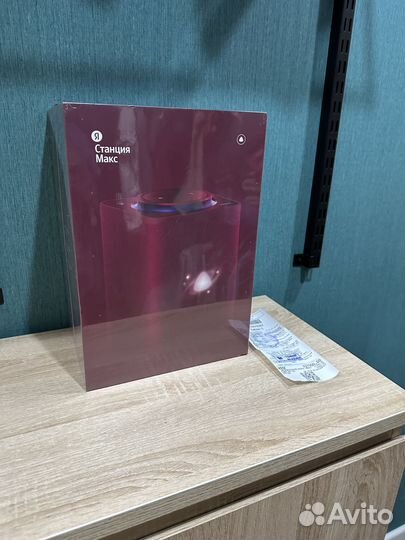Яндекс станция Макс с Алисой Красная.Чек, гарантия