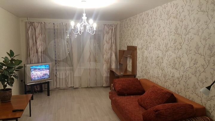 2-к. квартира, 49 м², 2/5 эт.