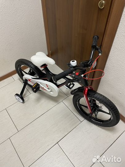 Детский велосипед Royal Baby Space Shuttle 16