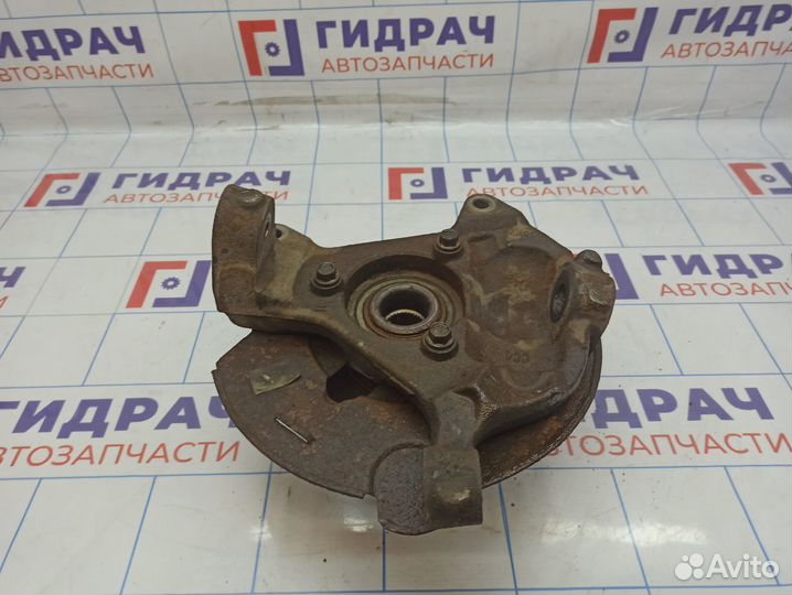 Кулак поворотный передний правый Cadillac Escalade