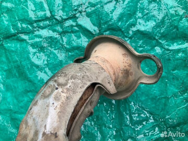 Труба приемная Nissan Note 2011 г Ниссан Ноут