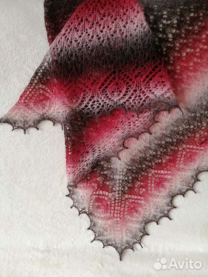 Шаль шерстяная