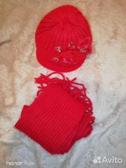 Шапка с шарфом из ангорки