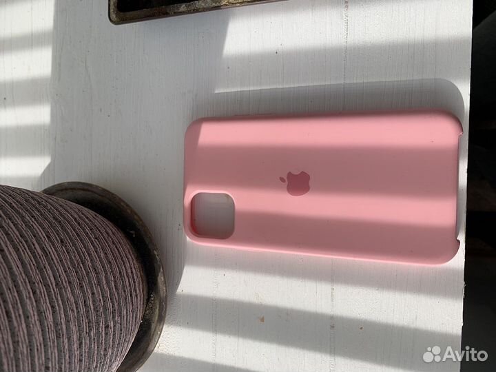 Чехол на iPhone 11