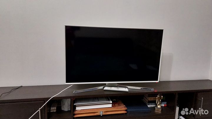 Телевизор samsung SMART tv