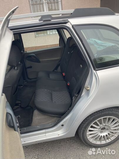 LADA Kalina 1.4 МТ, 2011, 238 000 км