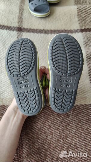 Сандалии Crocs c7