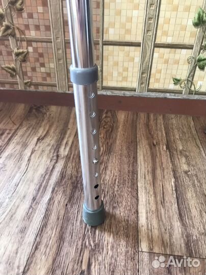 Ходунки для взрослых с колесами