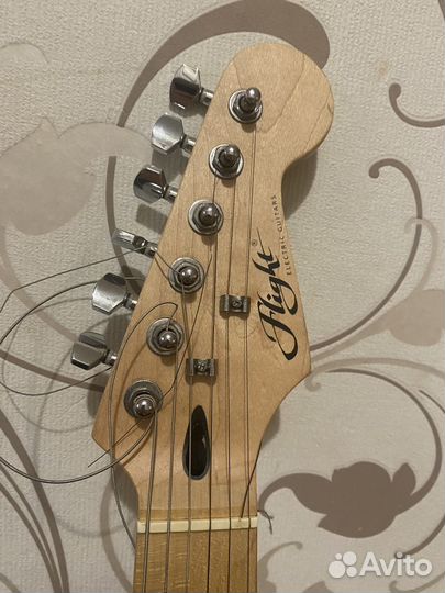 Электрогитара flight