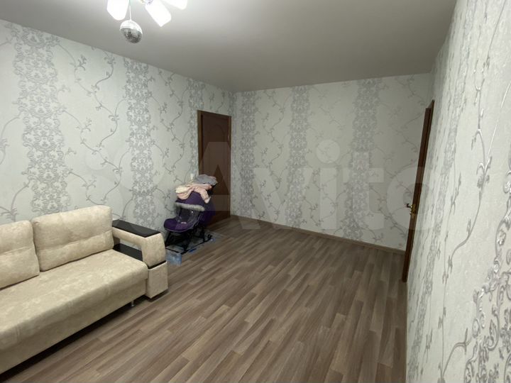 2-к. квартира, 47 м², 3/5 эт.