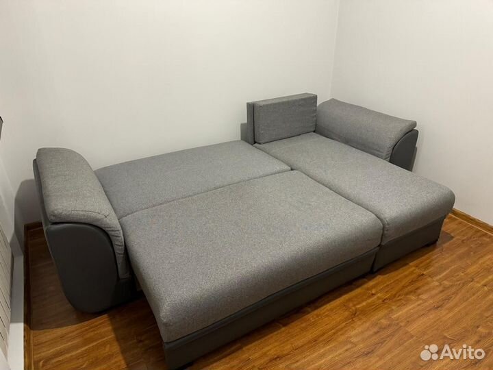 Угловой диван