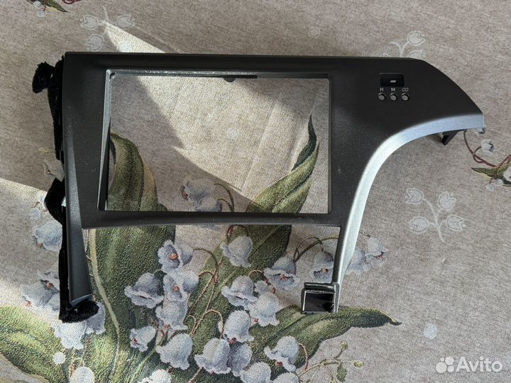 Магнитола prius 30 с рамкой