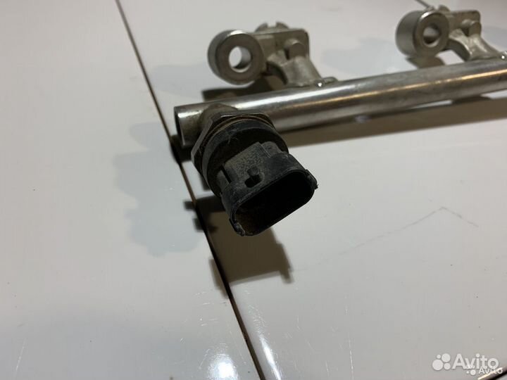 Рампа топливная+датчик давления топлива Mazda 6 GJ