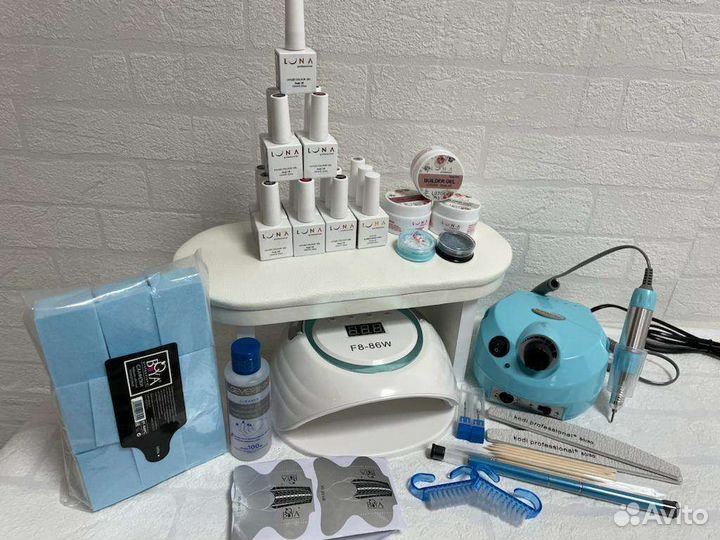 Стартовый маникюрный набор