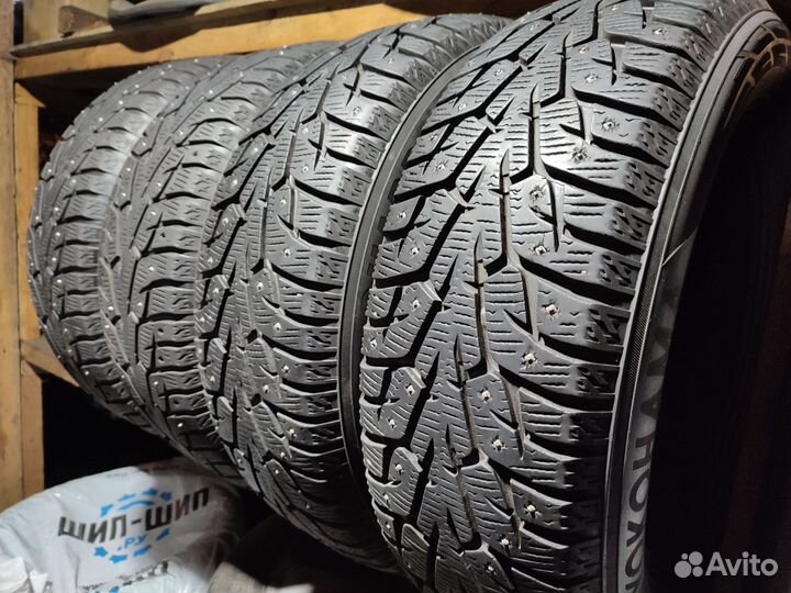 Yokohama Ice Guard Stud IG55 215/60 R16 99T