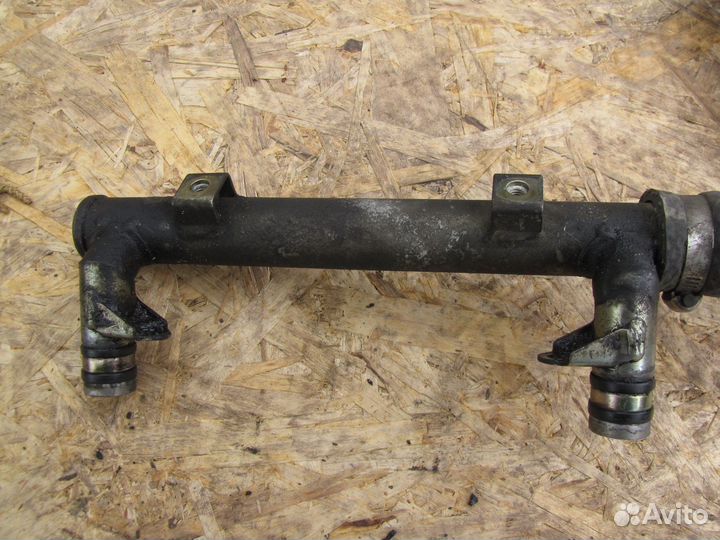 Трубка охлаждения Kawasaki ZZR400-1 (ZX400K)