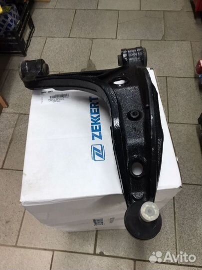 Suzuki grand vitara рычаг задний левый