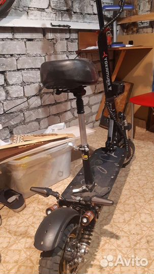 Электросамокат yakamura