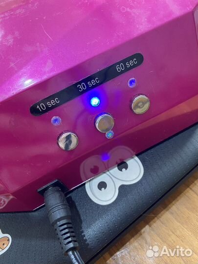 Ультрафиолетовая лампа для маникюра