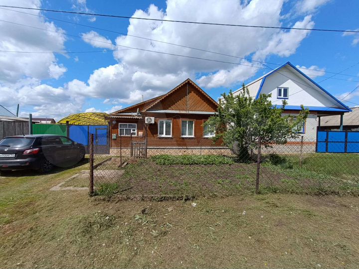 Дом 73,2 м² на участке 3,2 сот.