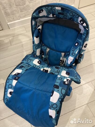 Детская коляска 3 в 1