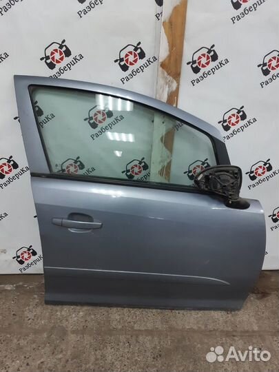 Дверь передняя правая Opel Corca D