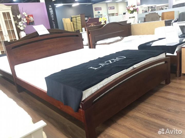 Кровать Тиона из сосны