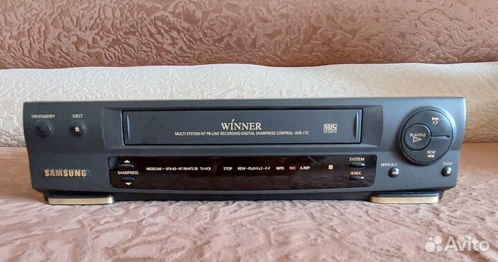 Кассетный видеоплеер с записью Samsung SVR-17C