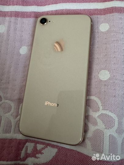 iPhone 8, 64 ГБ