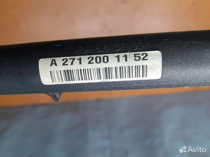 Патрубок Mercedes W203 M271