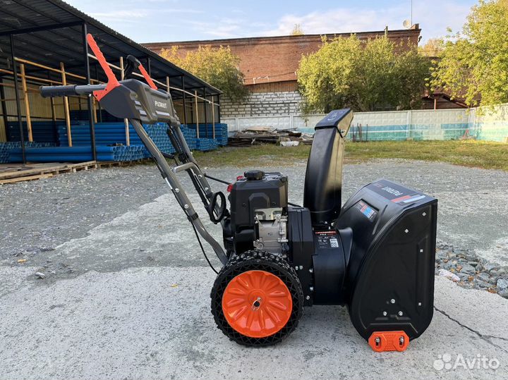 Снегоуборщик бензиновый Patriot PRO 550