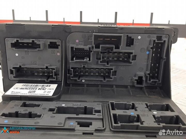 Блок предохранителей Mercedes-Benz E-Класс