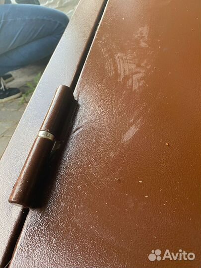 Дверь входная металлическая противопожарная