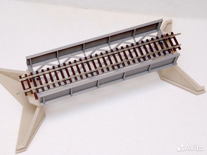 Железная дорога 1/87 Мост ж/д 20 см. + 2 опоры H0