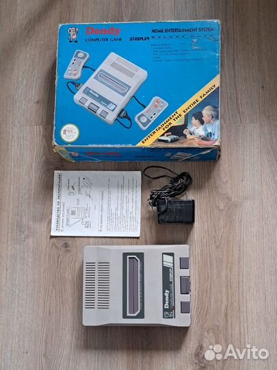 Игровая приставка dendy