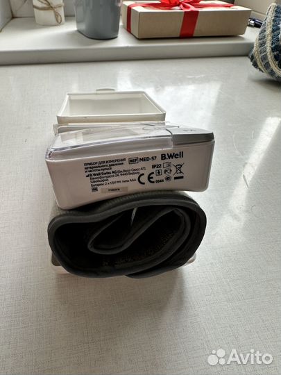 Тонометр на запястье