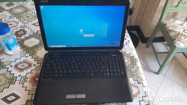Ноутбук asus