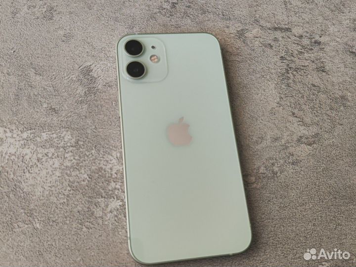 iPhone 12 mini, 64 ГБ